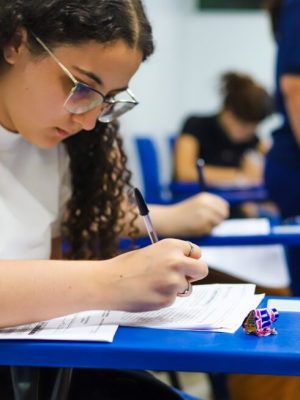 A Defensoria Pública do Estado do Amazonas (DPE-AM) abre inscrição para formação de cadastro reserva de vaga para estágio em graduação. As inscrições das seletivas iniciam na quarta-feira (22) e encerram na sexta-feira (24).