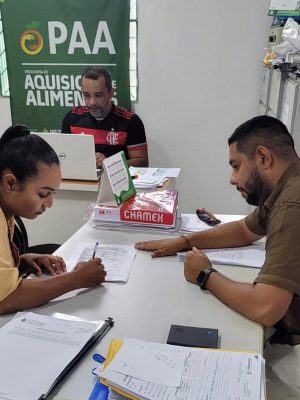 Pescadores artesanais de Tapauá (distante 449 quilômetros de Manaus) demandaram R$ 616,4 mil em crédito rural. O valor consta em 34 projetos de crédito elaborados pelo Instituto de Desenvolvimento Agropecuário e Florestal Sustentável do Estado do Amazonas (Idam), que serão encaminhados à Agência de Fomento do Estado do Amazonas (Afeam), responsável pela concessão do recurso.