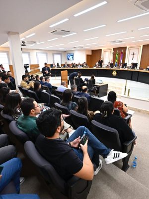O Tribunal de Contas do Amazonas (TCE-AM) reprovou a prestação de contas anual da Câmara Municipal de Tapauá referente ao exercício de 2022, sob responsabilidade do então presidente Francisco Josimar da Silva Teixeira, que terá que devolver aos cofres públicos R$ 15 mil em multas.