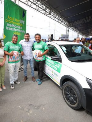 O governador Wilson Lima realizou, nesta terça-feira (25), o pagamento de R$ 1,7 milhão em subvenção econômica do manejo do pirarucu para 1.800 manejadores e pescadores, referente às atividades de 2023, beneficiando 12 municípios do Amazonas. O governador também fez o lançamento de editais de incentivo à produção agrícola, além da entrega de insumos agrícolas, destinação de fomento e assinatura de contratos para programas do setor rural.